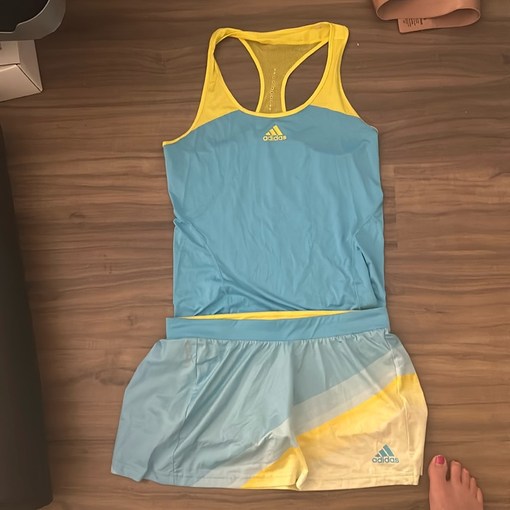 Adidas tennis Set (shirt and skirt)